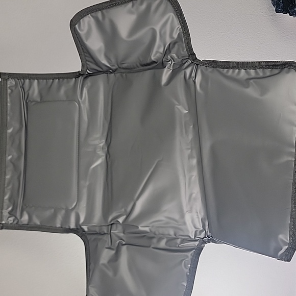 NWOT Kopi Baby Changing Gray Mat Folded For Travel or Home - Picture 6 of 10